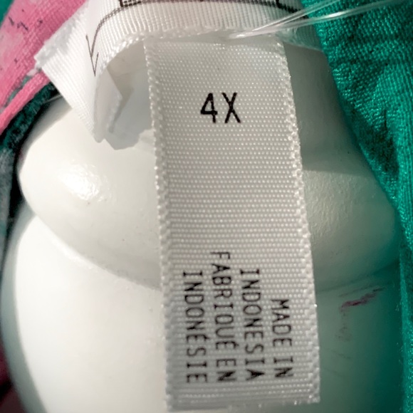 Dressy top - Picture 3 of 3